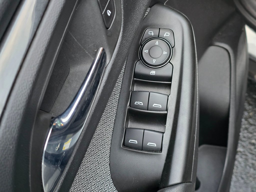 Used 2023 Chevrolet TrailBlazer LT AWD/4WD image 14