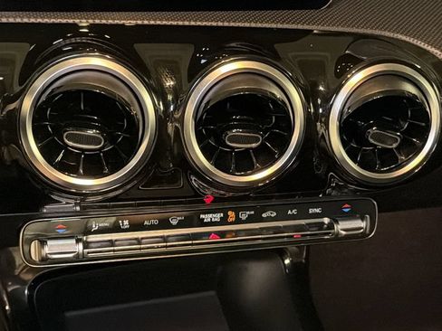 Used 2020 Mercedes-Benz A 220 4MATIC image 25