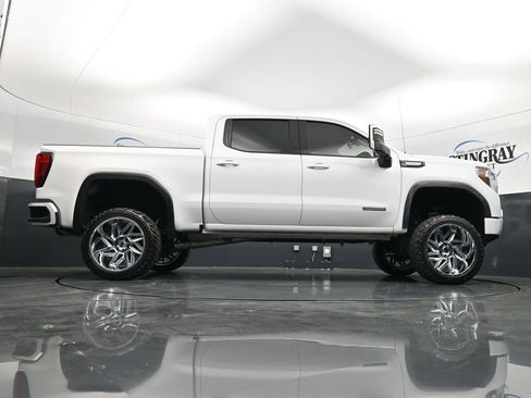 Used 2020 GMC Sierra 1500 Elevation w/ Elevation Value Package image 24