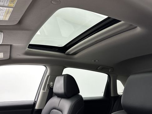 Used 2023 Honda HR-V EX-L image 5