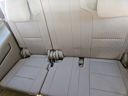 Used 2018 Chevrolet Suburban LS w/ Max Trailering Package image 18