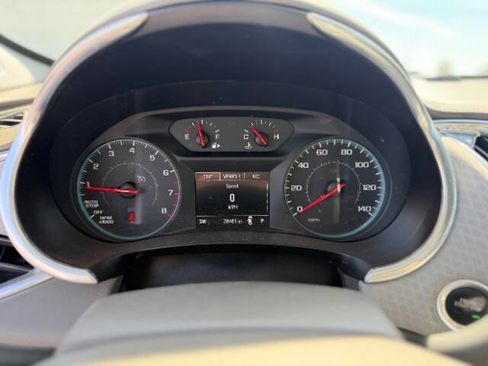 Used 2020 Chevrolet Malibu LT FWD image 14