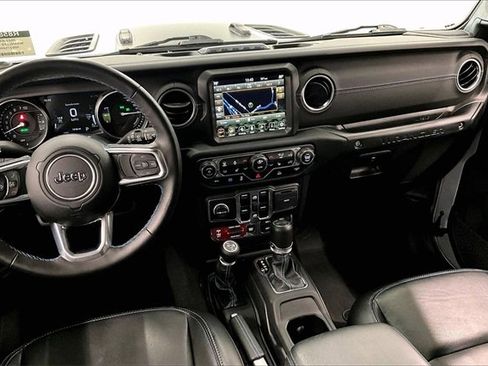 Used 2022 Jeep Wrangler Unlimited Rubicon 4xe w/ Cold Weather Group image 6