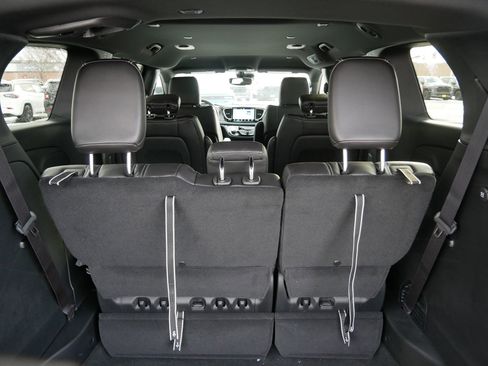 New 2026 Chrysler Pacifica Select image 11