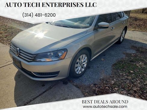 Used 2014 Volkswagen Passat 1.8T S image 1