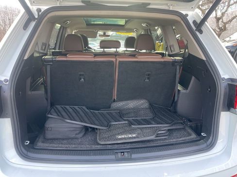 Used 2021 Volkswagen Atlas SE image 15