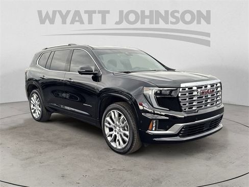 Used 2025 GMC Acadia Denali w/ Super Cruise Package image 7