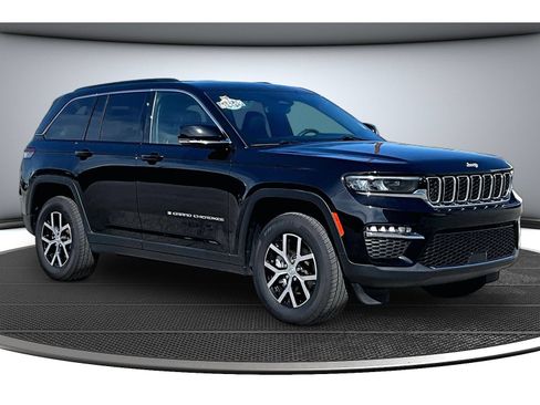Certified 2024 Jeep Grand Cherokee Limited AWD/4WD image 14
