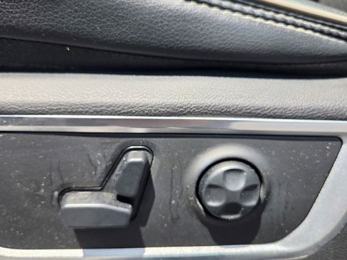 Used 2019 RAM 1500 Laramie w/ Sport Appearance Package RWD image 18