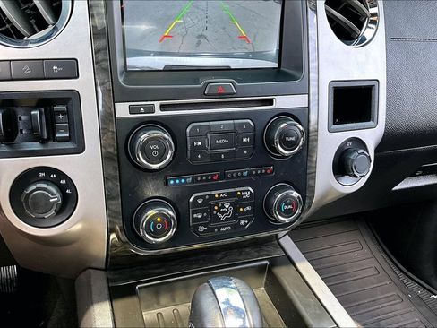 Used 2017 Ford Expedition EL Limited w/ Equipment Group 301A AWD/4WD image 15