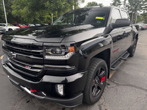 Certified 2017 Chevrolet Silverado 1500 LTZ Z71 w/ Redline Edition AWD/4WD image 3