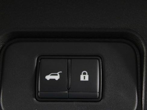 Certified 2024 Nissan Rogue SL w/ SL Premium Package FWD image 19