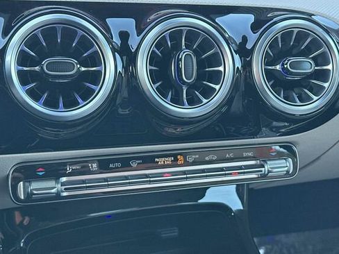 Certified 2025 Mercedes-Benz CLA 250 CLA 250 image 24