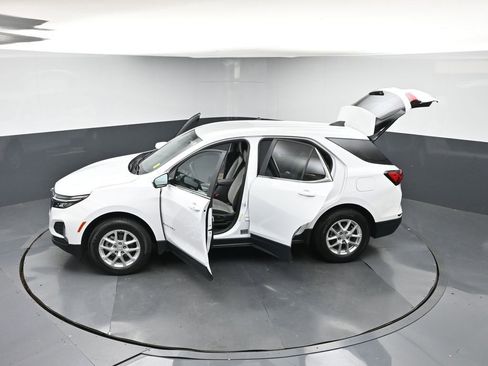 Used 2023 Chevrolet Equinox LT w/ Driver Convenience Package image 55