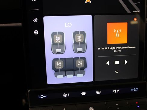 Used 2023 Fisker Ocean One image 24