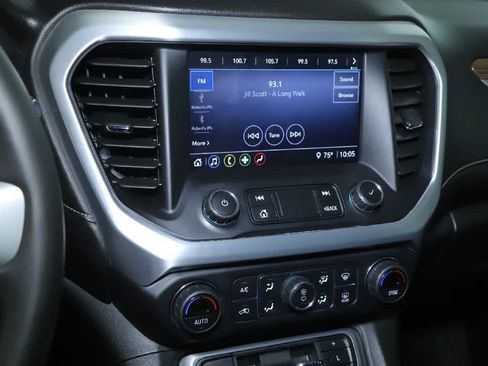 Used 2020 GMC Acadia SLE w/ Driver Convenience Package FWD image 25