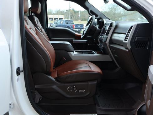 Used 2020 Ford F250 King Ranch w/ King Ranch Ultimate Package image 13