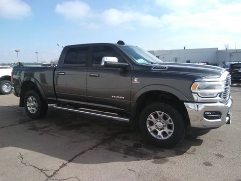Used 2022 RAM 2500 Laramie image 4