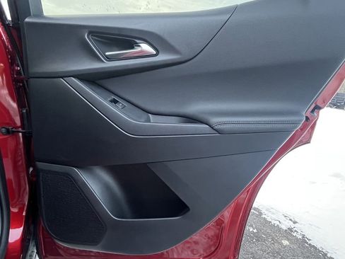 Certified 2025 Chevrolet Equinox LT w/ Convenience Package II image 19