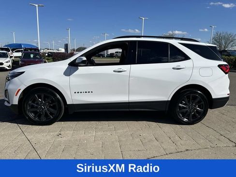 Used 2022 Chevrolet Equinox RS FWD image 4