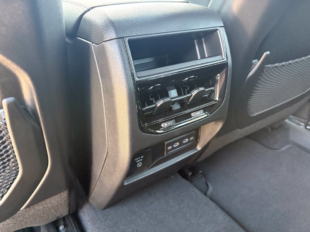 New 2027 Jeep Grand Cherokee Limited w/ MOPAR Finishing Package RWD image 19