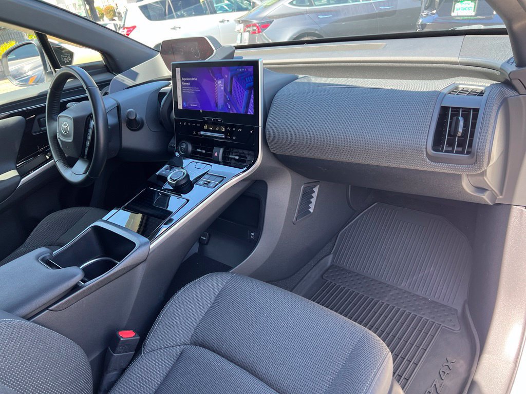 Certified 2024 Toyota bZ4X AWD w/ Weather Package image 27