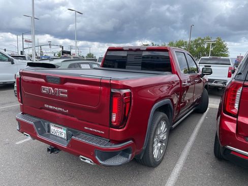 Used 2021 GMC Sierra 1500 Denali w/ Denali Ultimate Package AWD/4WD image 12