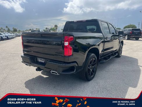 Used 2023 Chevrolet Silverado 1500 RST AWD/4WD image 5