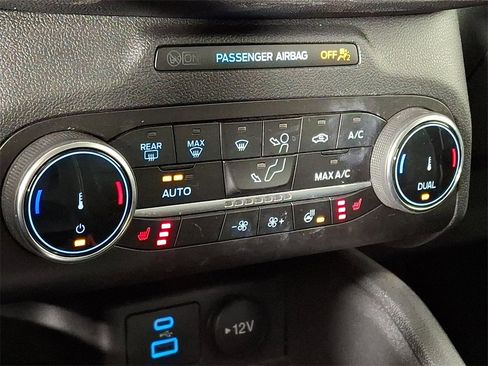 Used 2023 Ford Escape Active image 17
