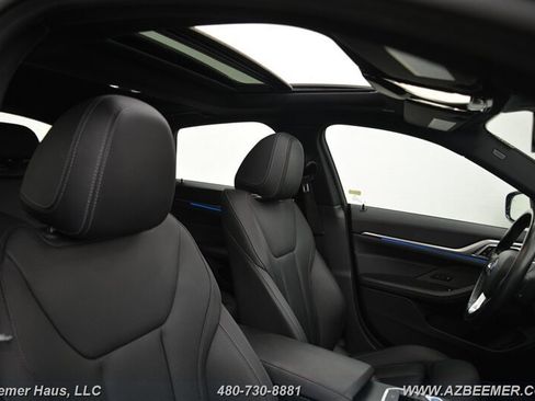 Used 2023 BMW i4 eDrive40 image 16