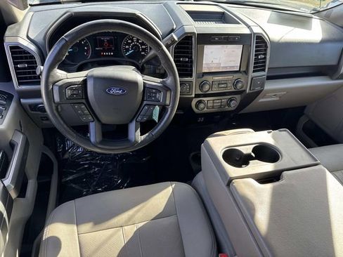 Certified 2019 Ford F150 XLT w/ Equipment Group 302A Luxury image 19