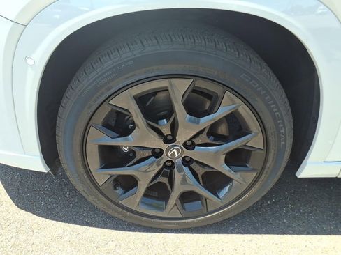 Used 2024 Lexus TX 500h AWD w/ Technology Package image 9