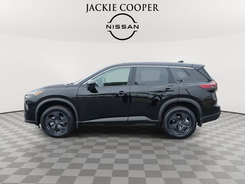 New 2026 Nissan Rogue SV w/ Cold Weather Package FWD image 8