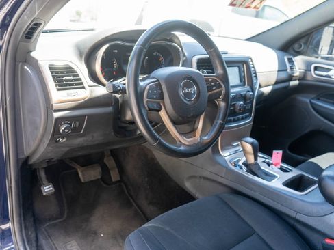Used 2016 Jeep Grand Cherokee Laredo w/ Quick Order Package 23E AWD/4WD image 15