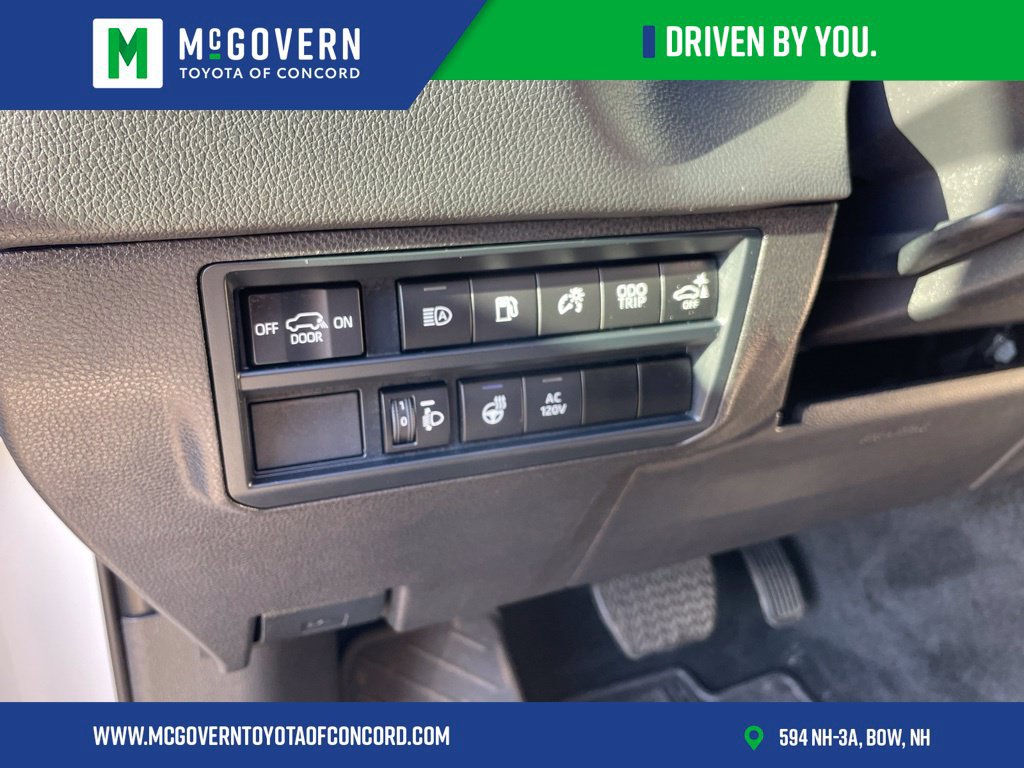 Used 2025 Toyota Sequoia Limited w/ Nightshade Package AWD/4WD image 15