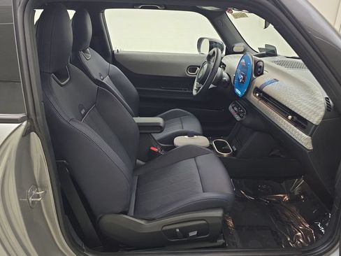 Used 2025 MINI Cooper S FWD image 27