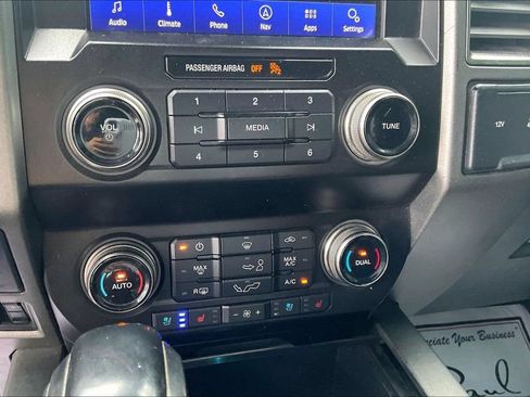 Certified 2020 Ford F150 Raptor w/ Equipment Group 802A Luxury AWD/4WD image 32