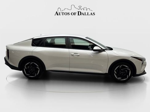 Used 2025 Kia K4 EX FWD image 10