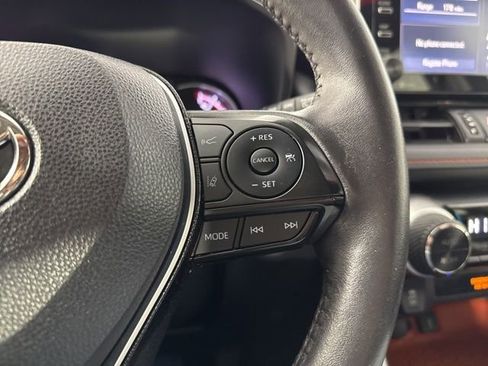 Used 2020 Toyota RAV4 Adventure image 31