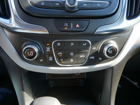 Certified 2022 Chevrolet Equinox LT image 25