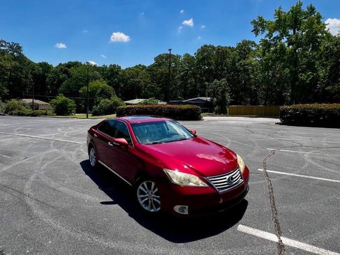 Used 2010 Lexus ES 350 FWD image 1