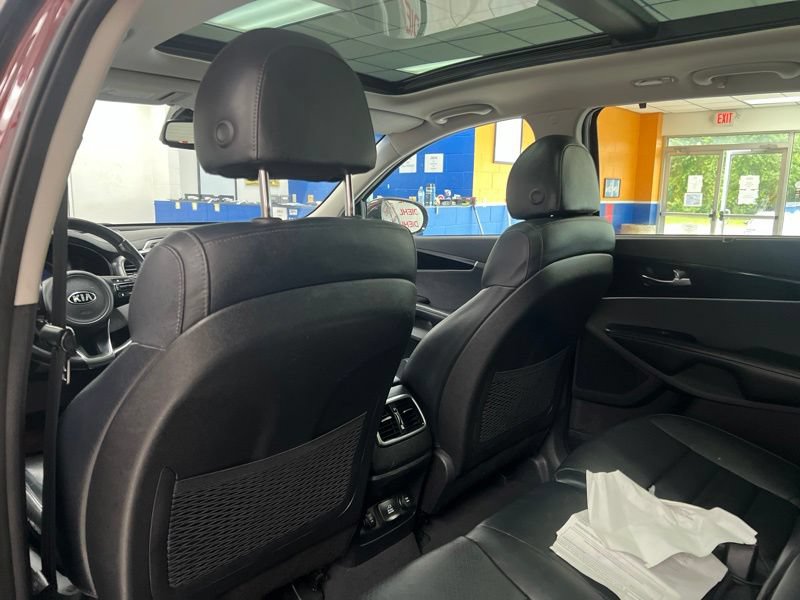 Used 2018 Kia Sorento EX w/ EX Advanced Touring Package AWD/4WD image 17