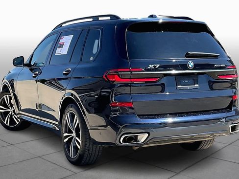 Used 2025 BMW X7 xDrive40i w/ M Sport Package image 12