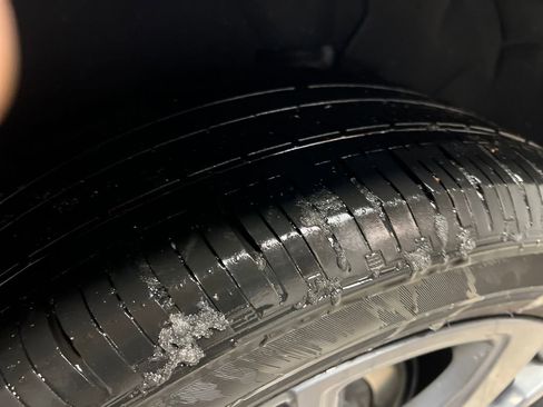 Certified 2024 Chevrolet Equinox RS image 11