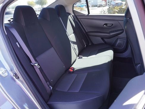 Certified 2025 Nissan Sentra SV image 9