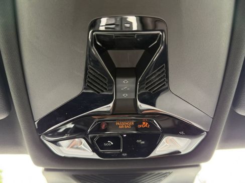 Used 2025 BMW 228i xDrive AWD/4WD image 17