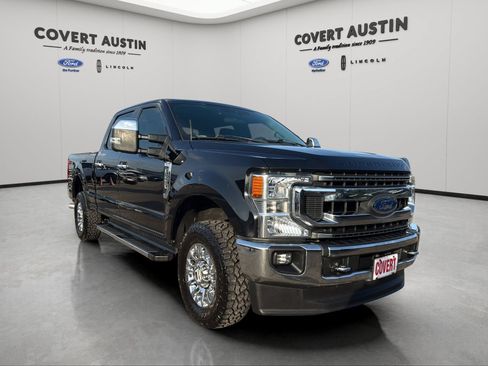 Used 2020 Ford F250 XLT w/ XLT Premium Package AWD/4WD image 6