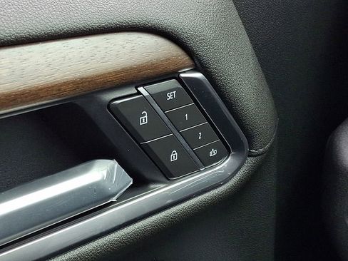 New 2026 Chevrolet Silverado 1500 High Country w/ High Country Premium Package AWD/4WD image 18
