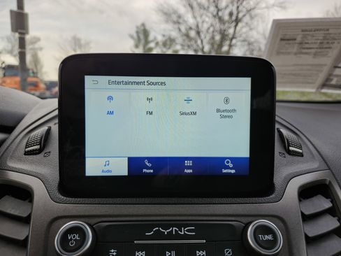 Used 2023 Ford Transit Connect XL FWD image 4
