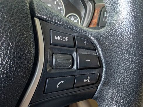 Used 2015 BMW 328i Sedan RWD image 3